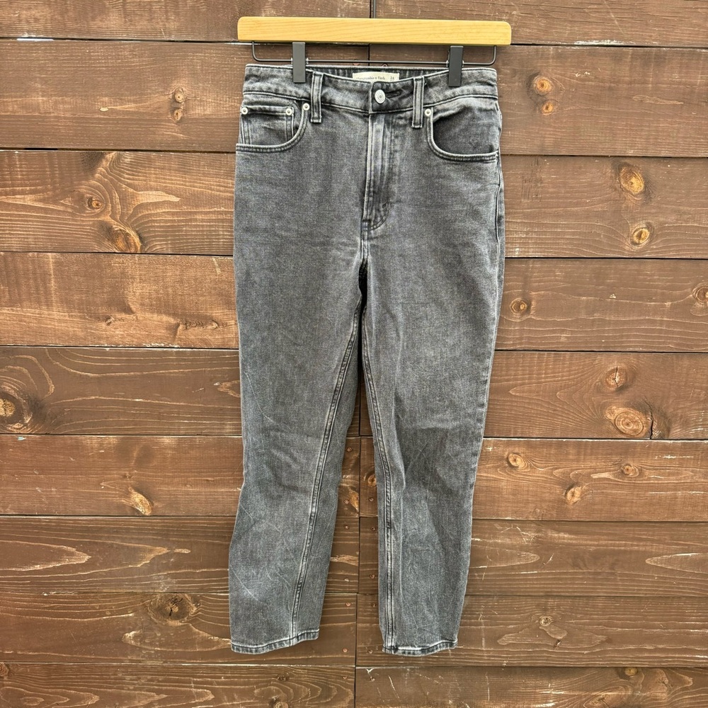 Abercrombie & Fitch Curve Love High Rise Mom Jean Washed Black Size 00 l 24
